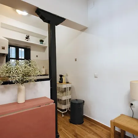 Aitana's Retreat With Charming Garden Appartement